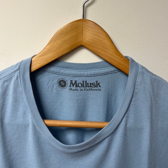 Mollusk Shirt Mens Small Blue Short Sleeve Tee Point Searcher Sailboat Graphic - Picture 3 of 3